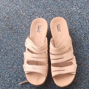 Clarks Women's Tan Sandals